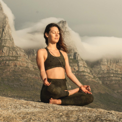 lady sitting with balanced posture